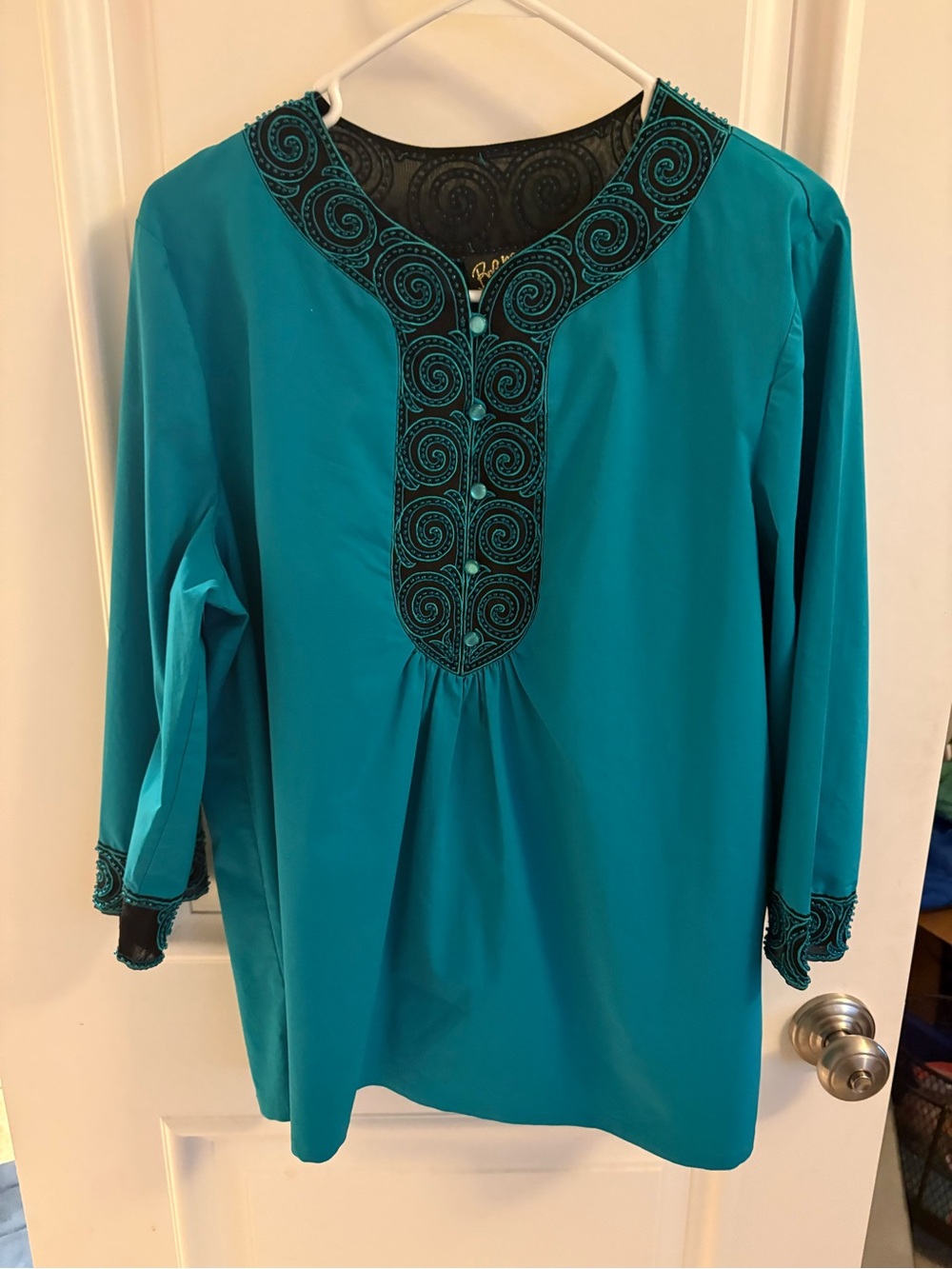 Bob Mackie wearable art vintage teal embroidered tunic top